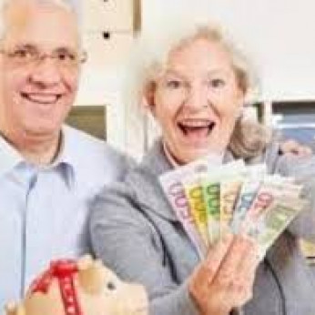 AKÁR 200 000 EUR KÖLCSÖNT NYÚJTOK