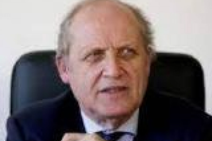 pénzügyi támogatásajánlat hitelek között, különösen súlyos 24 óra